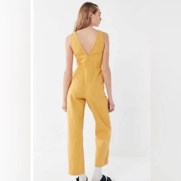Urban Outfitters Yellow Denim Overalls Jumpsuit Women’s Size M - Picture 4 of 14